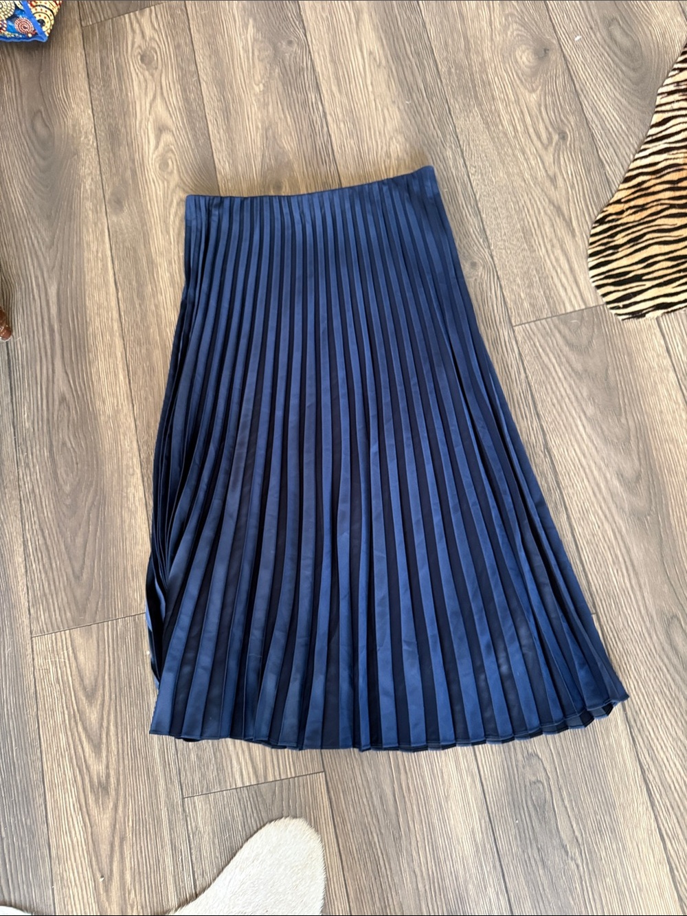 J.Crew Navy Blue Satin Accordion Pleated Midi Skirt Size M - Picture 2 of 10